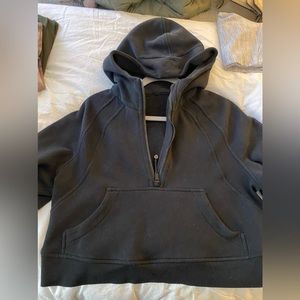 Lululemon Scuba Half zip size XS/S